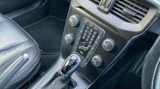 Volvo V40 D4 [190] R DESIGN Pro 5dr Geartronic Diesel Hatchback